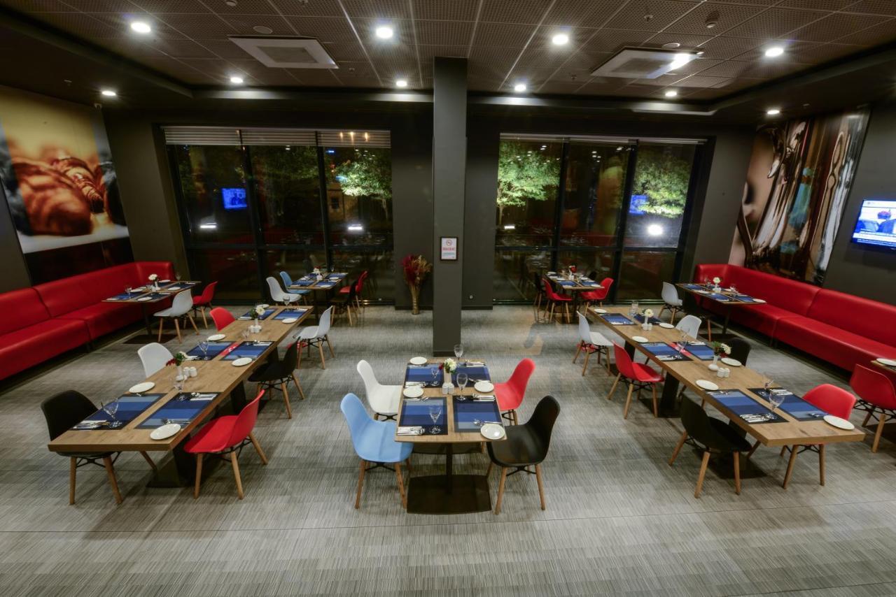 Ibis Istanbul Tuzla Hotel Cayirova Bagian luar foto