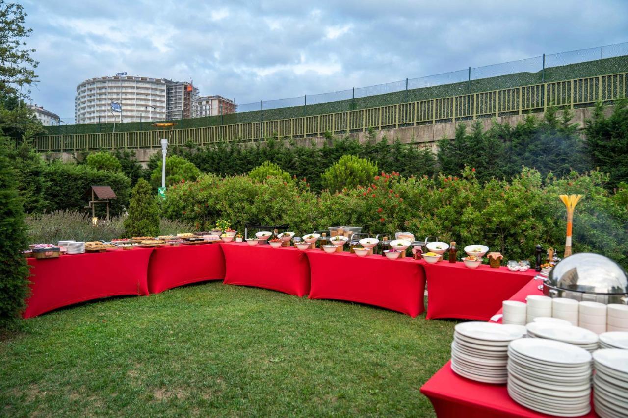 Ibis Istanbul Tuzla Hotel Cayirova Bagian luar foto
