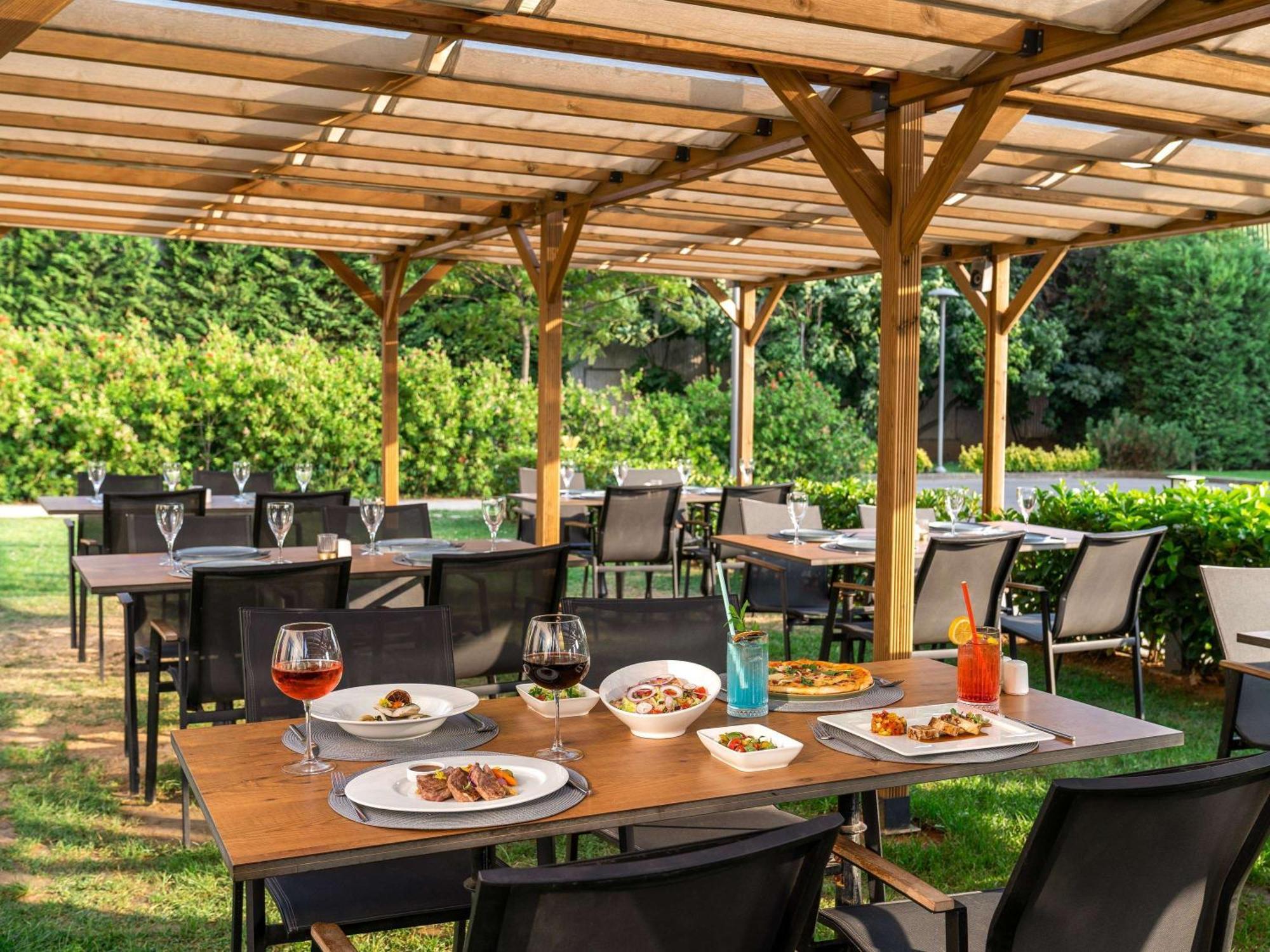 Ibis Istanbul Tuzla Hotel Cayirova Bagian luar foto