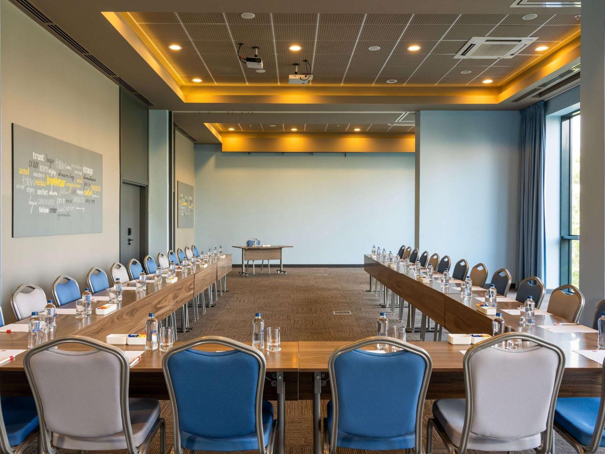 Ibis Istanbul Tuzla Hotel Cayirova Bagian luar foto