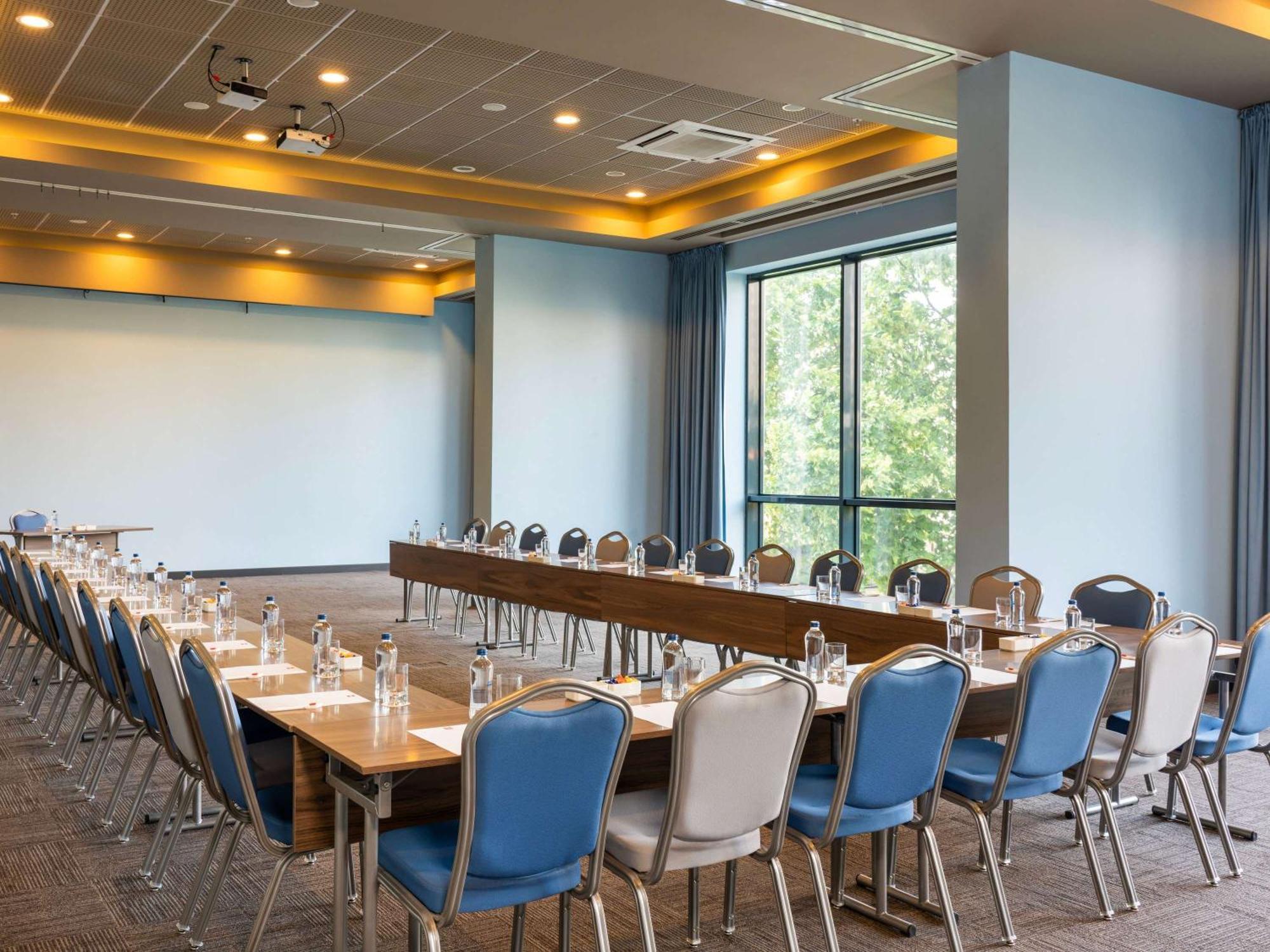 Ibis Istanbul Tuzla Hotel Cayirova Bagian luar foto
