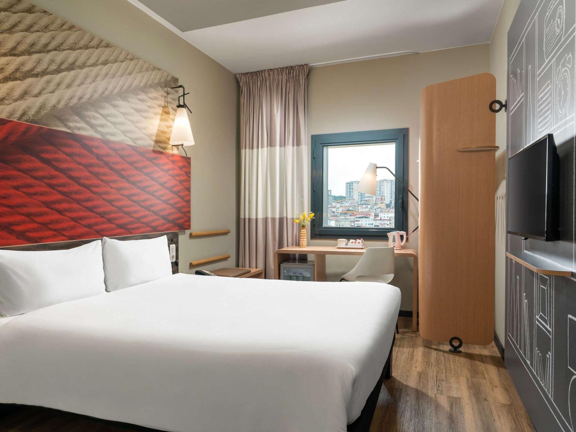 Ibis Istanbul Tuzla Hotel Cayirova Bagian luar foto